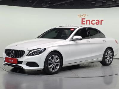 2016 Mercedes-Benz C-Class