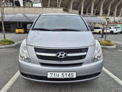 2014 Hyundai Starex