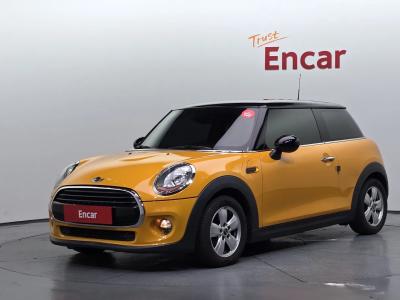 2015 MINI Cooper