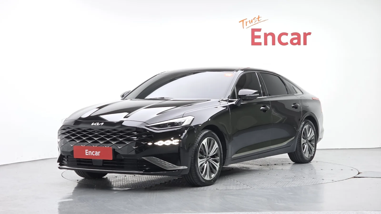 2023 Kia K8
