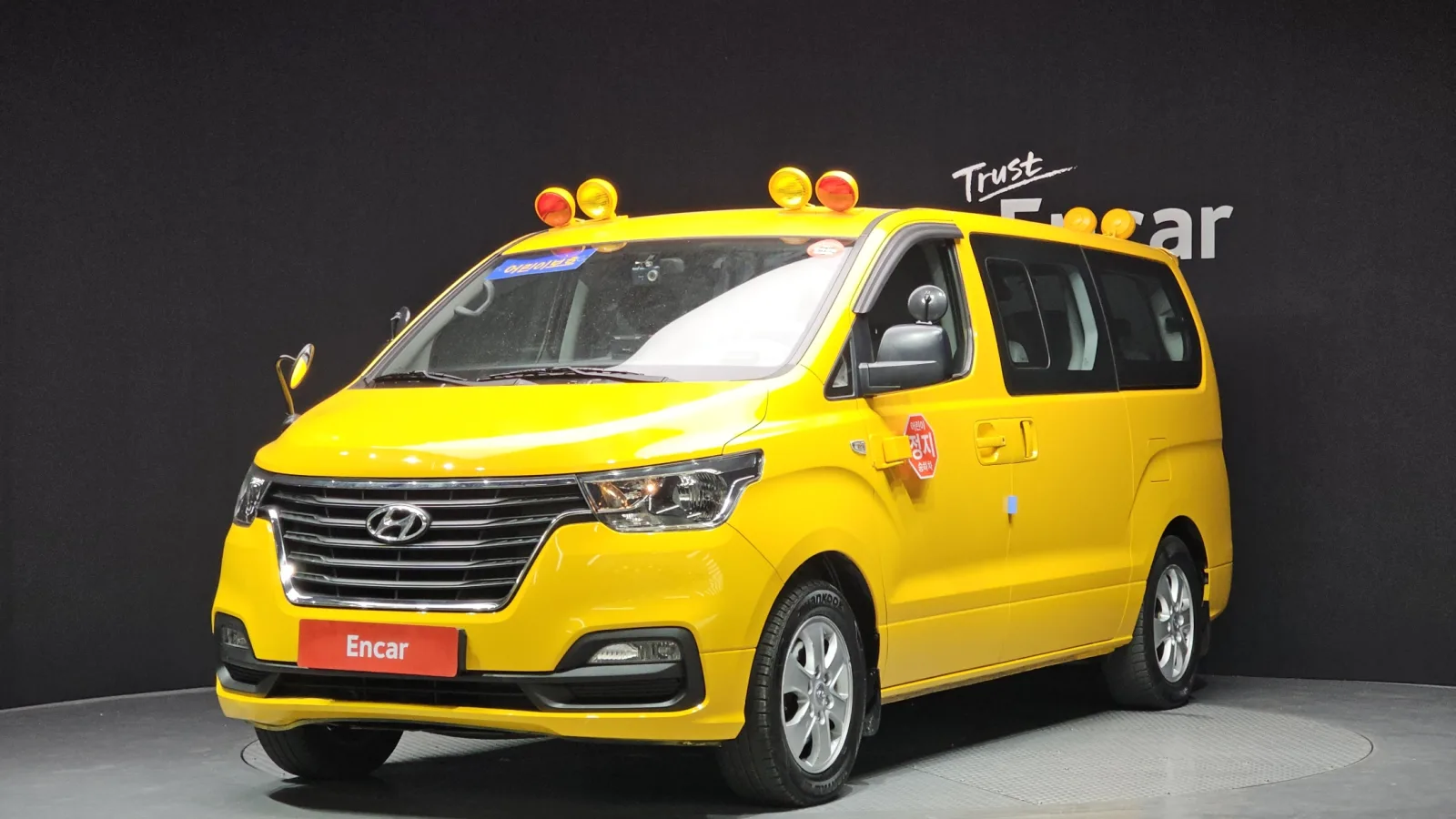 2019 Hyundai Starex