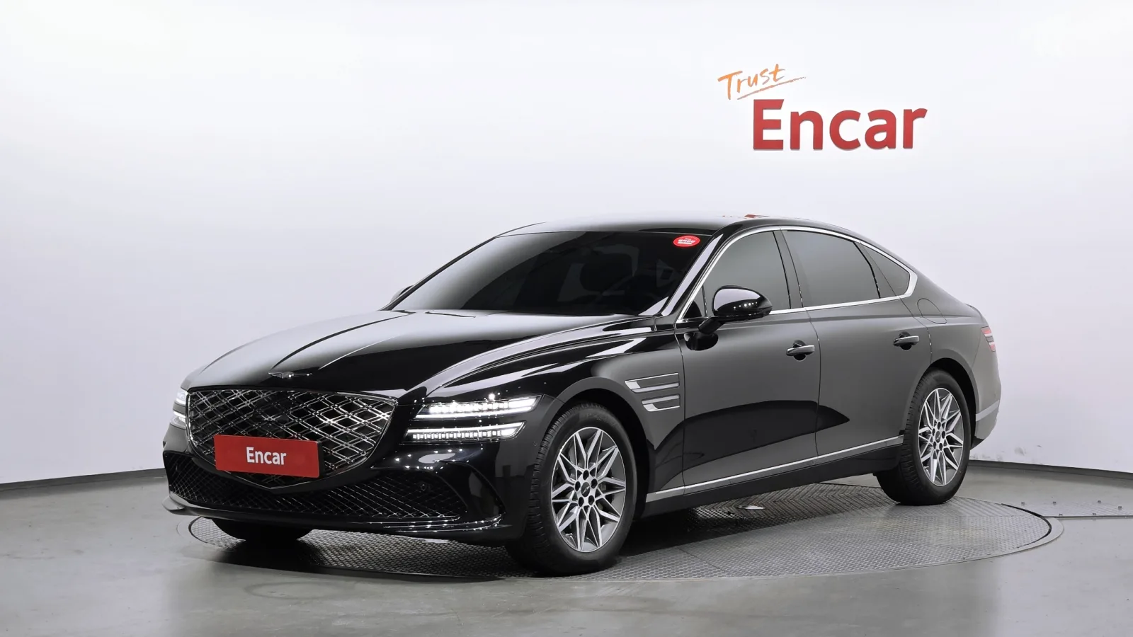 2025 Genesis G80
