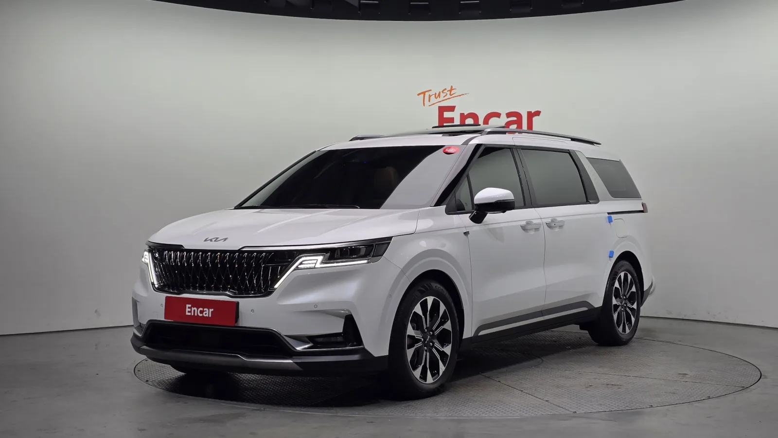 2023 Kia Carnival