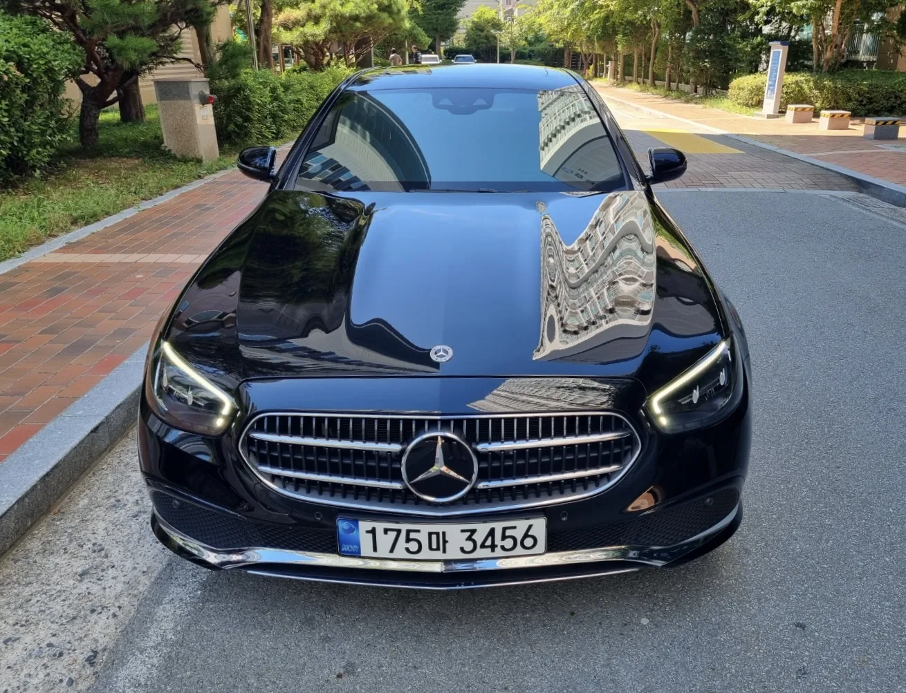 2021 Mercedes-Benz E-Class