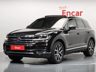 2020 Volkswagen Touareg