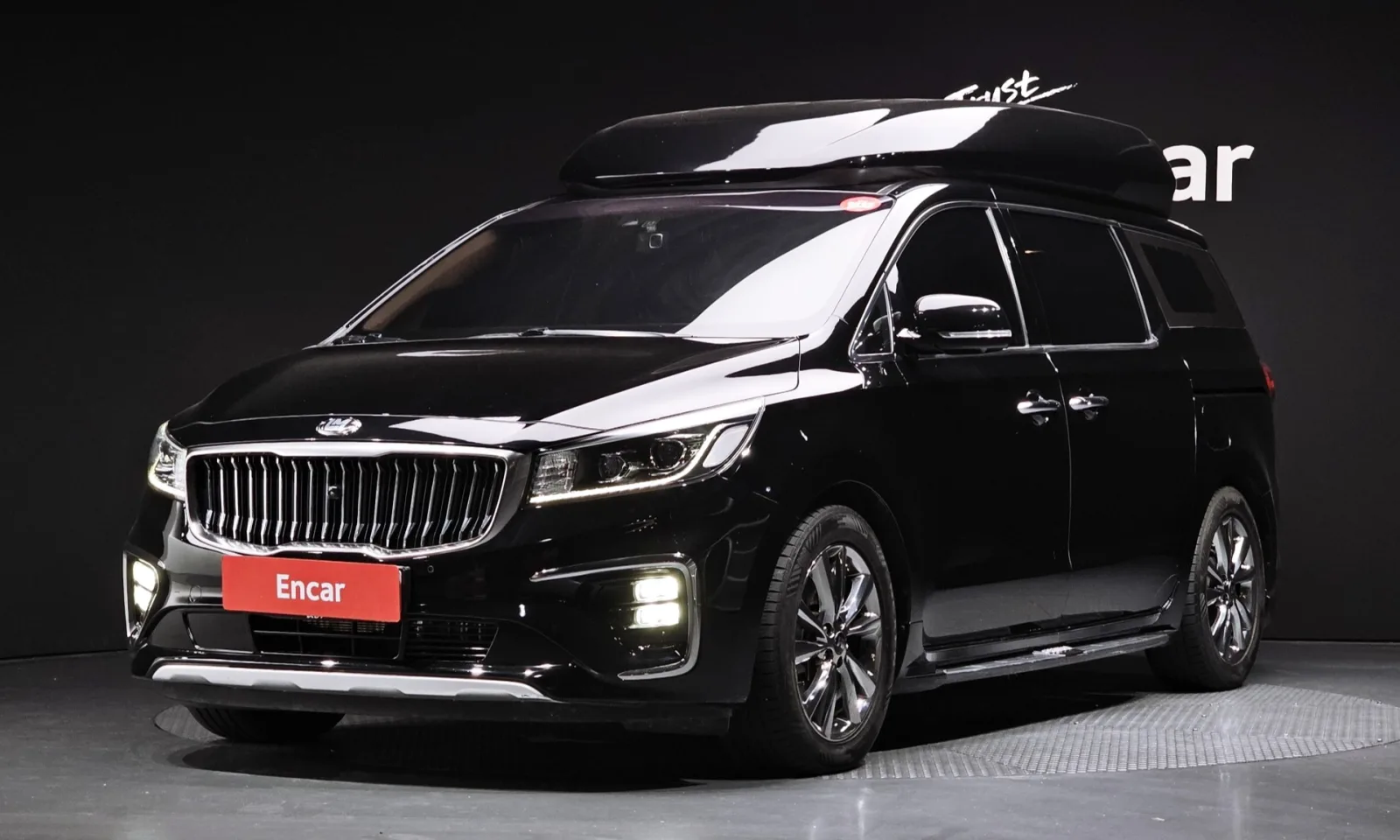2020 Kia Carnival