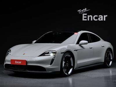 2024 Porsche Taycan