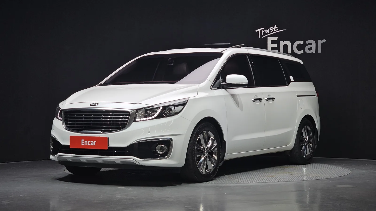 2016 Kia Carnival