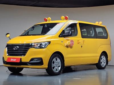 2020 Hyundai Starex