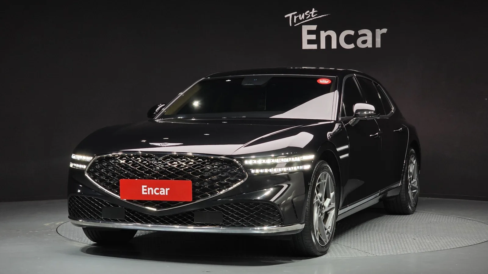 2023 Genesis G90