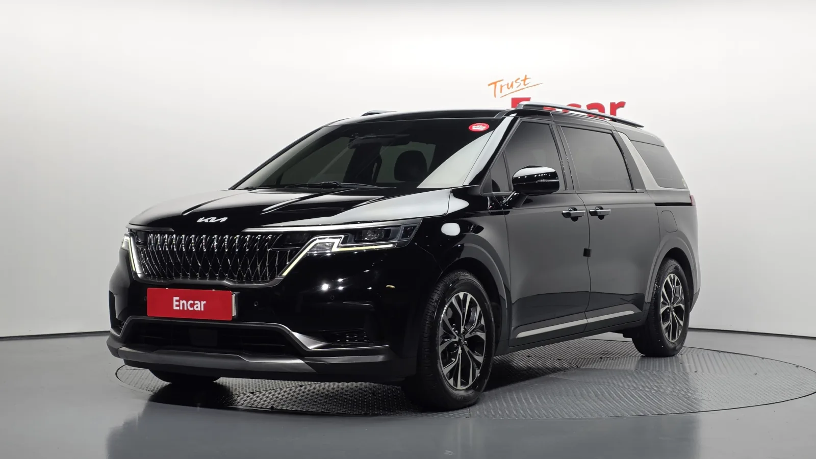 2023 Kia Carnival