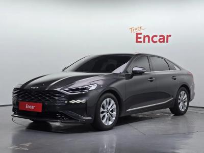 2022 Kia K8