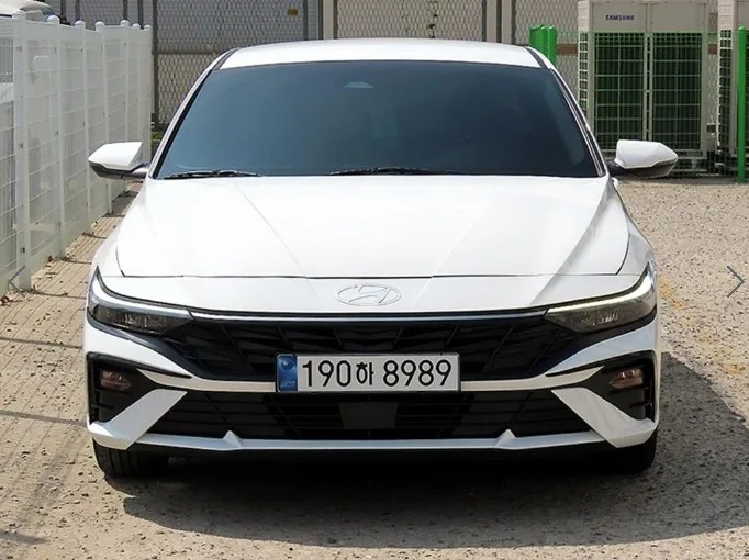 2024 Hyundai Elantra