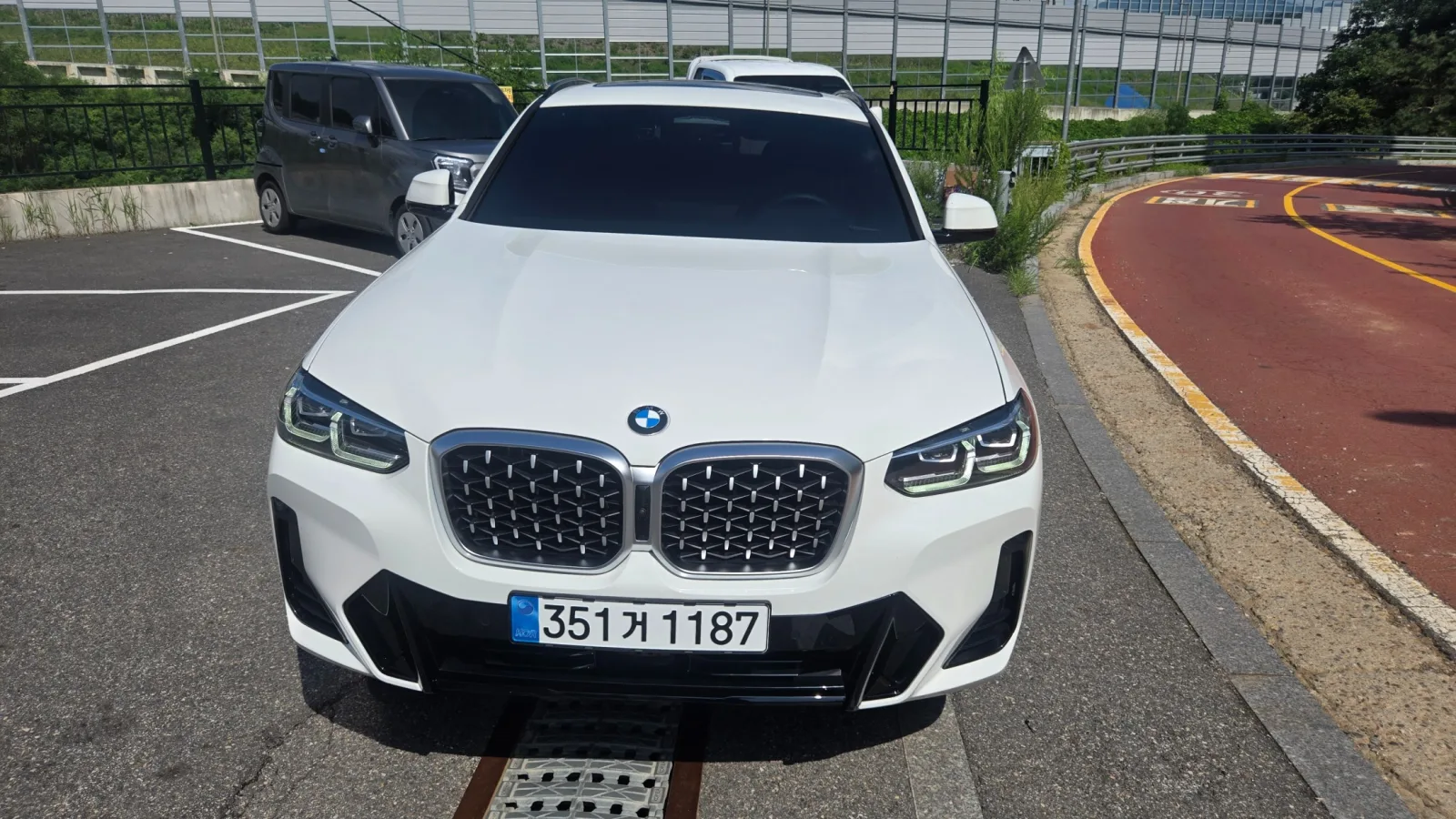 2025 BMW X4