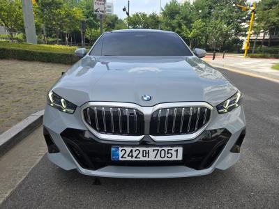 2025 BMW 5-Series