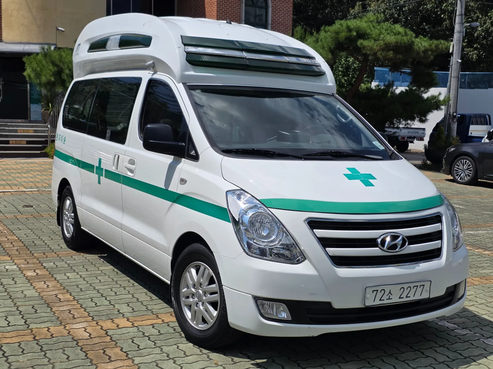 2016 Hyundai Starex