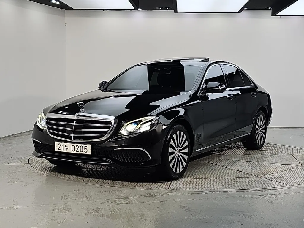 2017 Mercedes-Benz E-Class