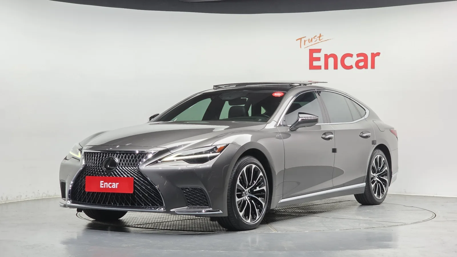 2021 Lexus LS