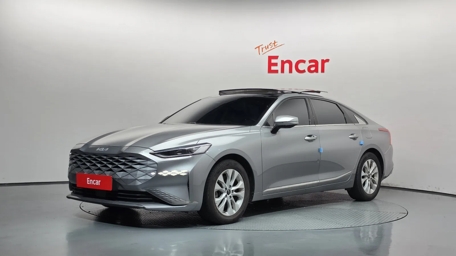 2022 Kia K8