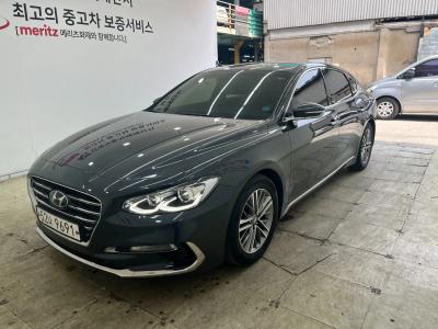 2018 Hyundai Grandeur