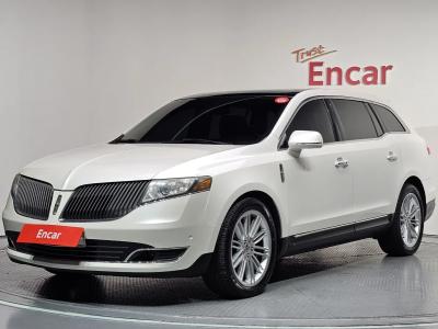 2014 Lincoln MKT
