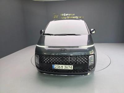 2025 Hyundai Staria