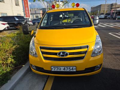 2017 Hyundai Starex