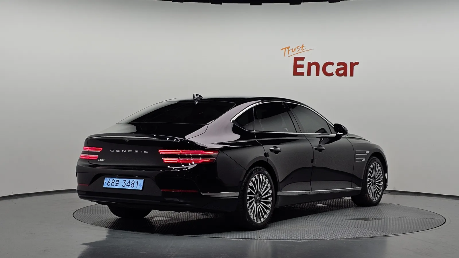 2022 Genesis G80