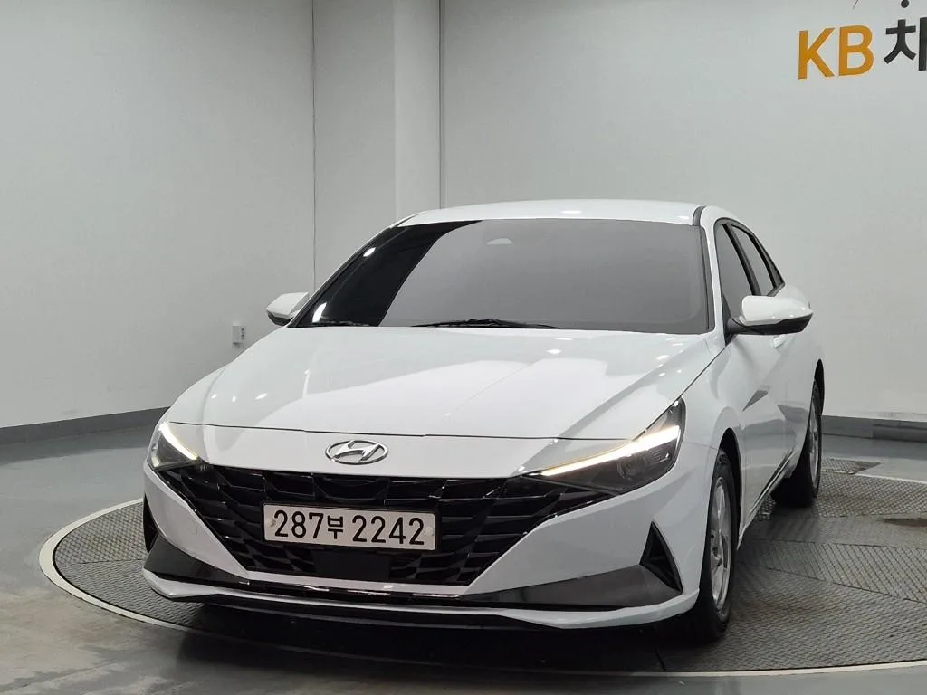2022 Hyundai Elantra