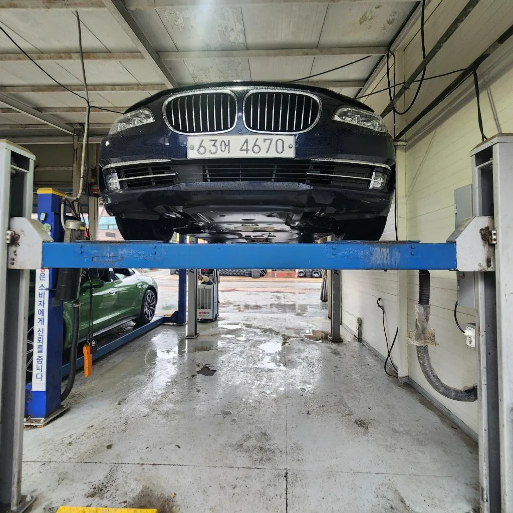 2015 BMW 7-Series