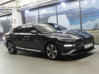 2022 Kia K8