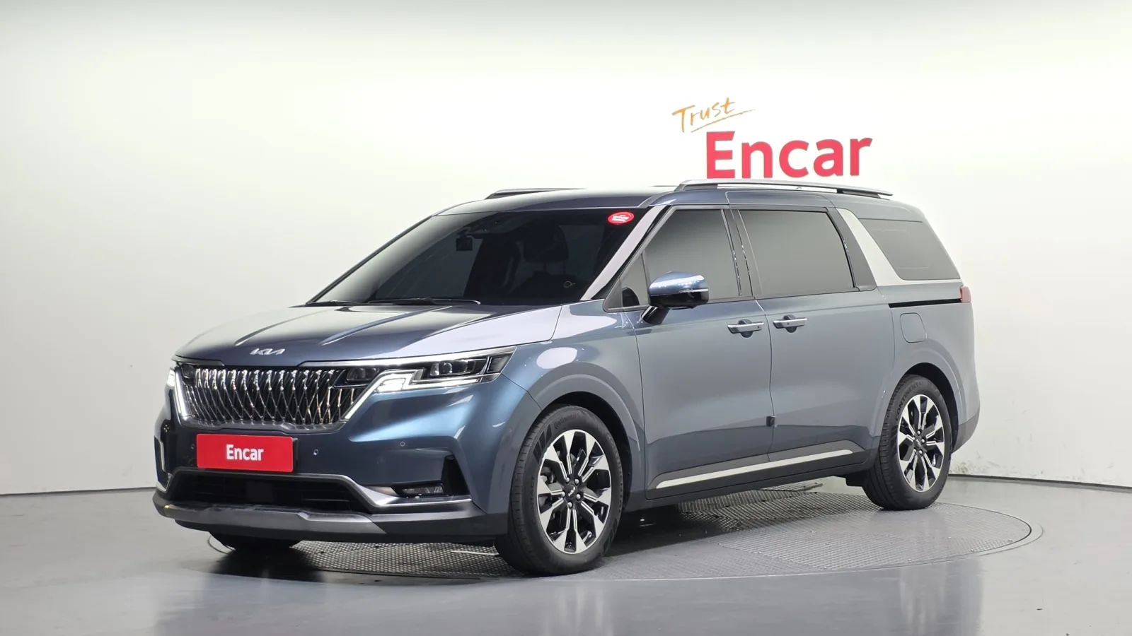2023 Kia Carnival