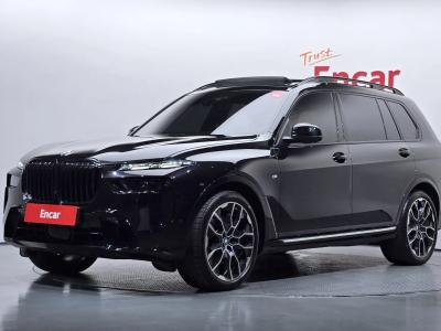 2025 BMW X7