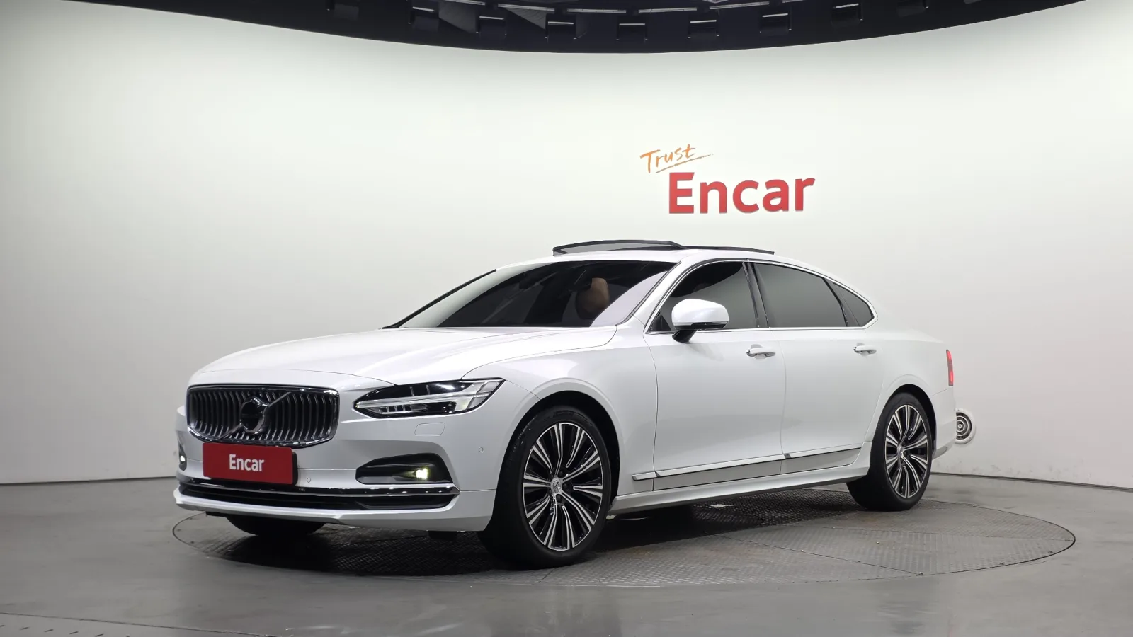 2021 Volvo S90
