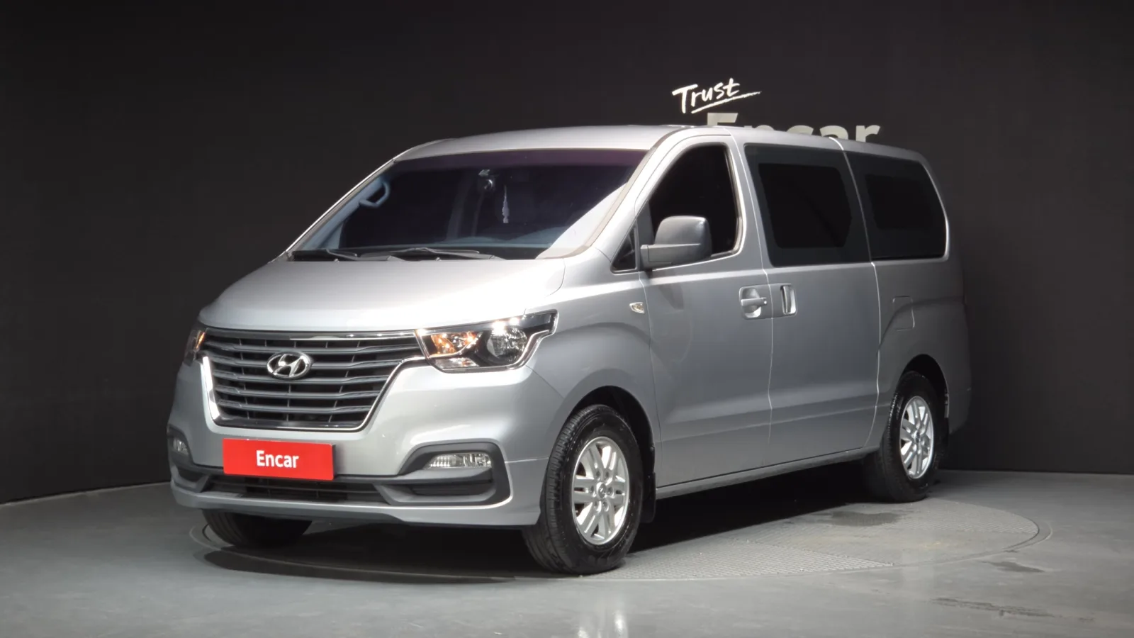 2021 Hyundai Starex