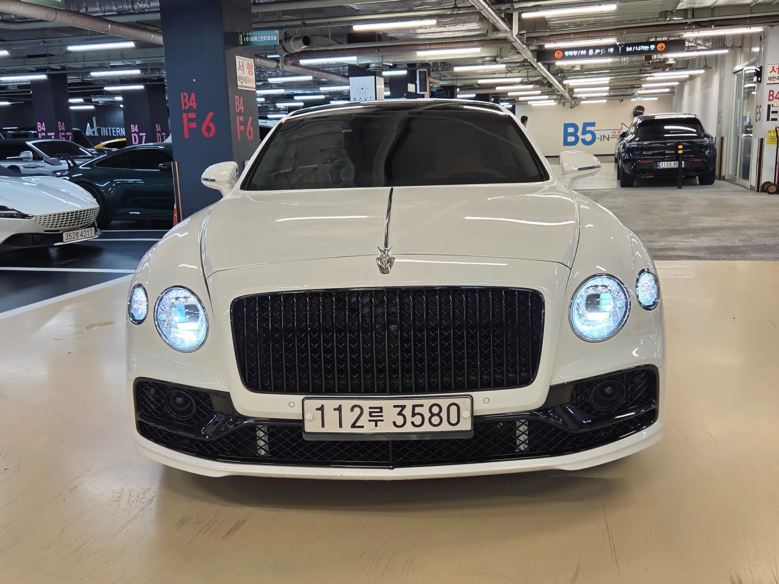 2022 Bentley Flying Spur