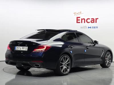 2020 Genesis G70