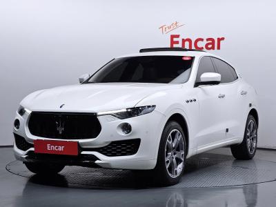 2017 Maserati Levante