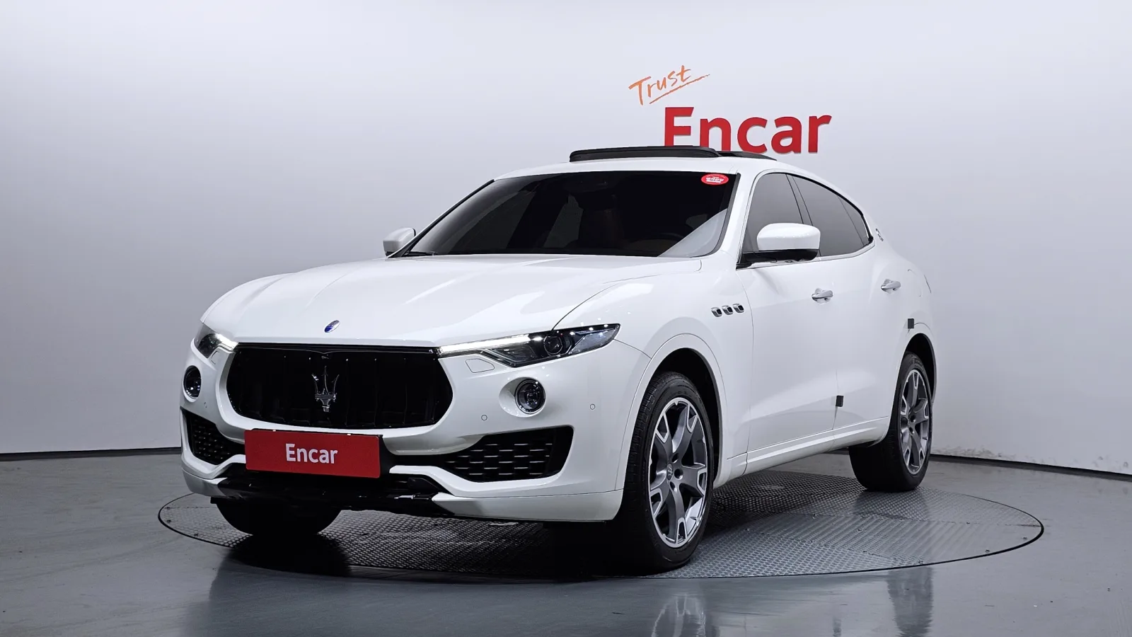 2017 Maserati Levante