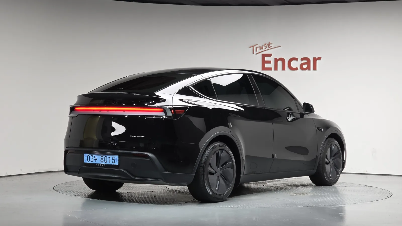 2025 Tesla Model Y