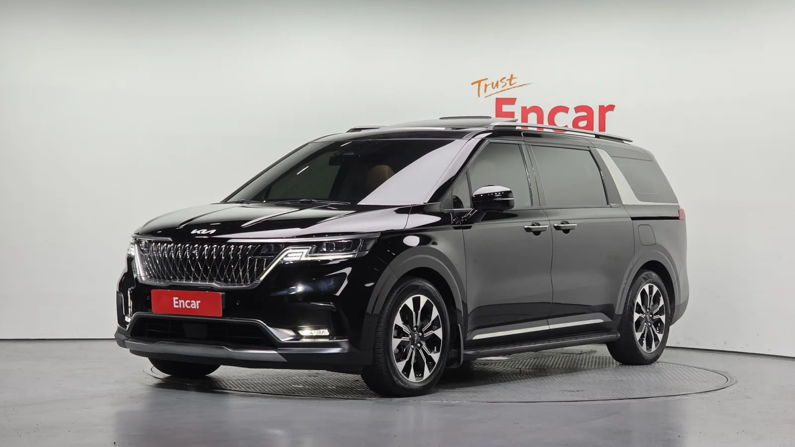 2023 Kia Carnival