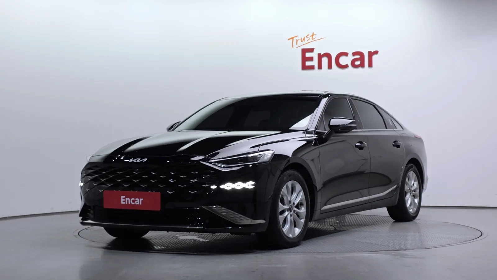 2022 Kia K8