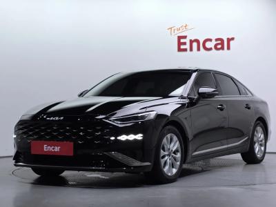 2022 Kia K8