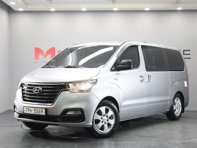 2018 Hyundai Starex