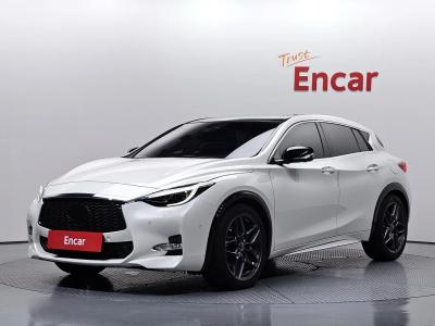 2019 Infiniti Q30