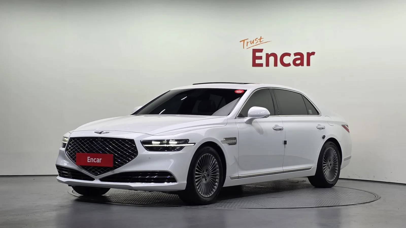 2019 Genesis G90