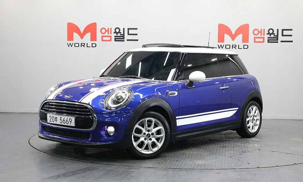 2019 MINI Cooper