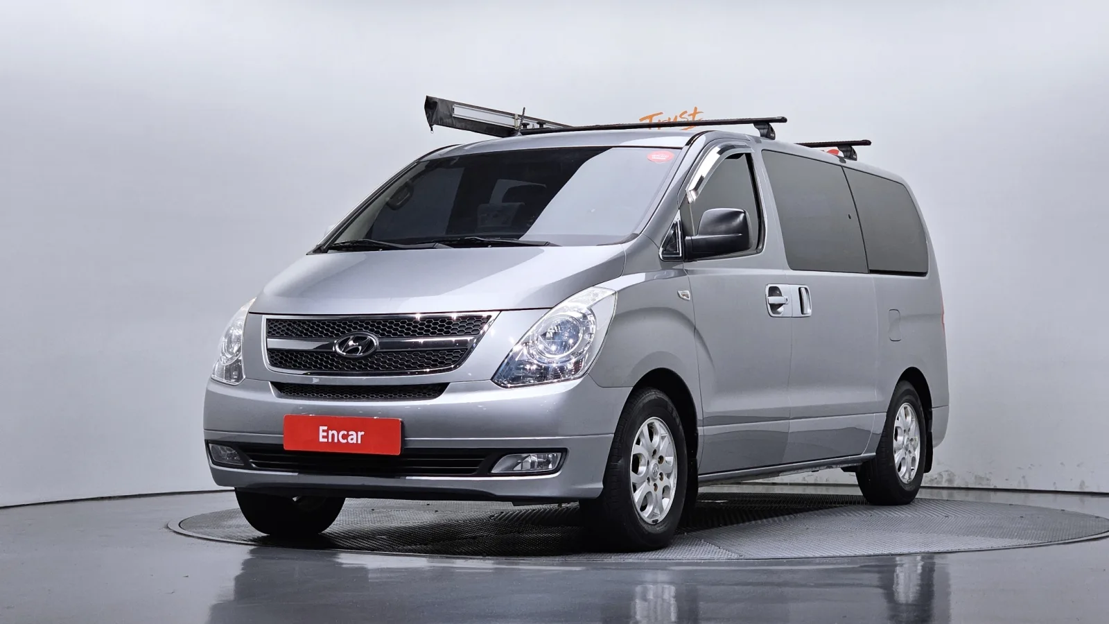 2014 Hyundai Starex