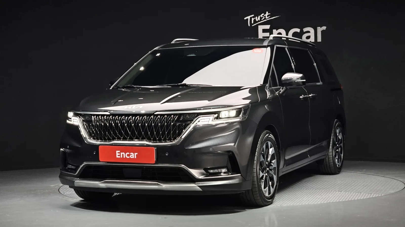 2023 Kia Carnival