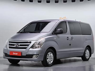 2016 Hyundai Starex